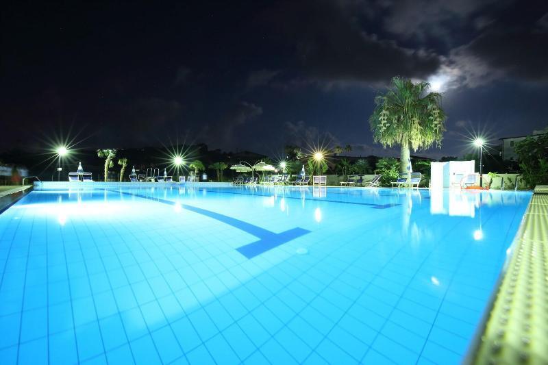 Hotel Calabrisella Calabria Eksteriør billede