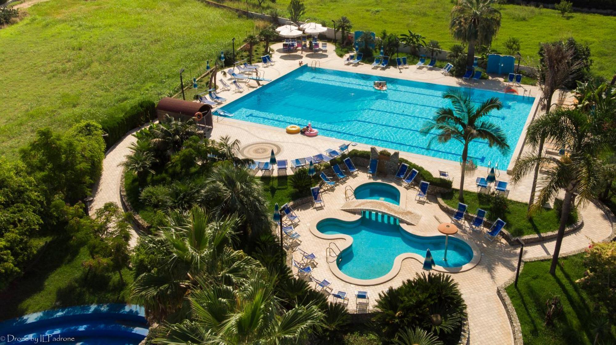 Hotel Calabrisella Calabria Eksteriør billede