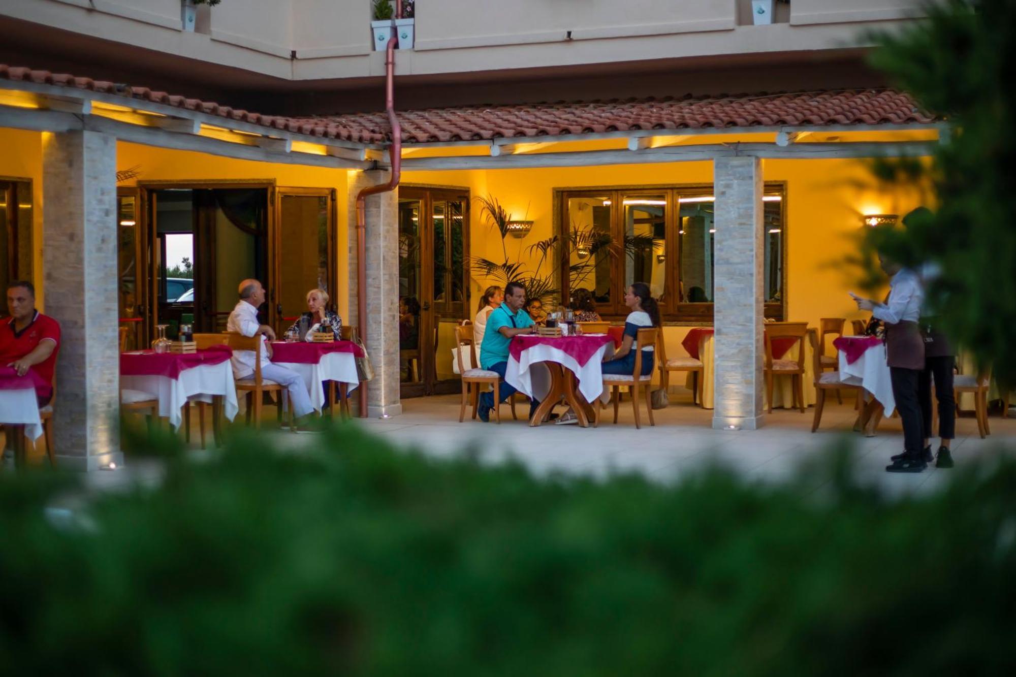 Hotel Calabrisella Calabria Eksteriør billede